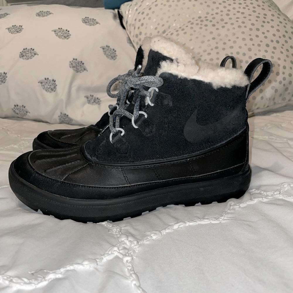 Nike Snow Boots